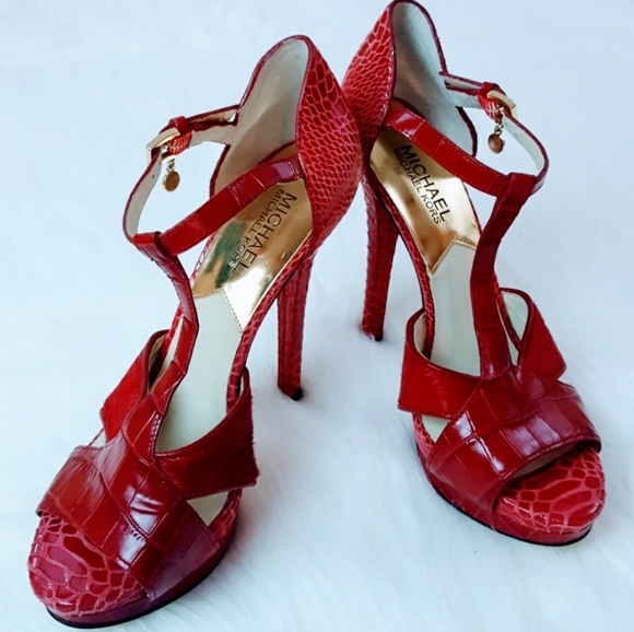 Michael Kors Shoes - Michael Kors Heels